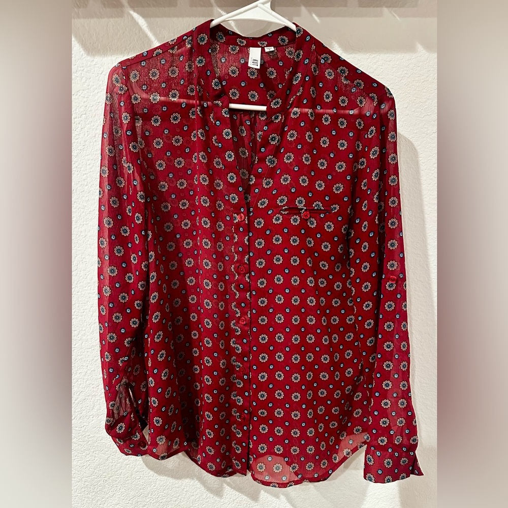 Women's Red Floral Button-Up Blouse